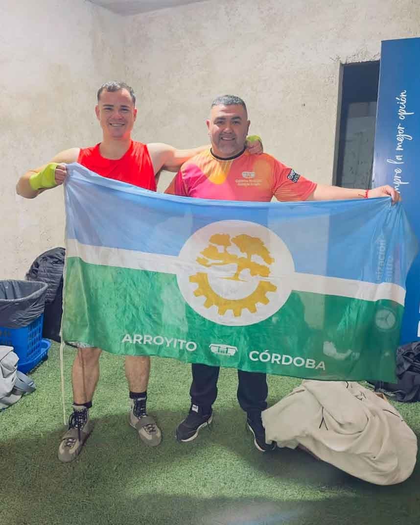 Luciano Santander dejó en alto al boxeo de Arroyito y ya apunta al título provincial