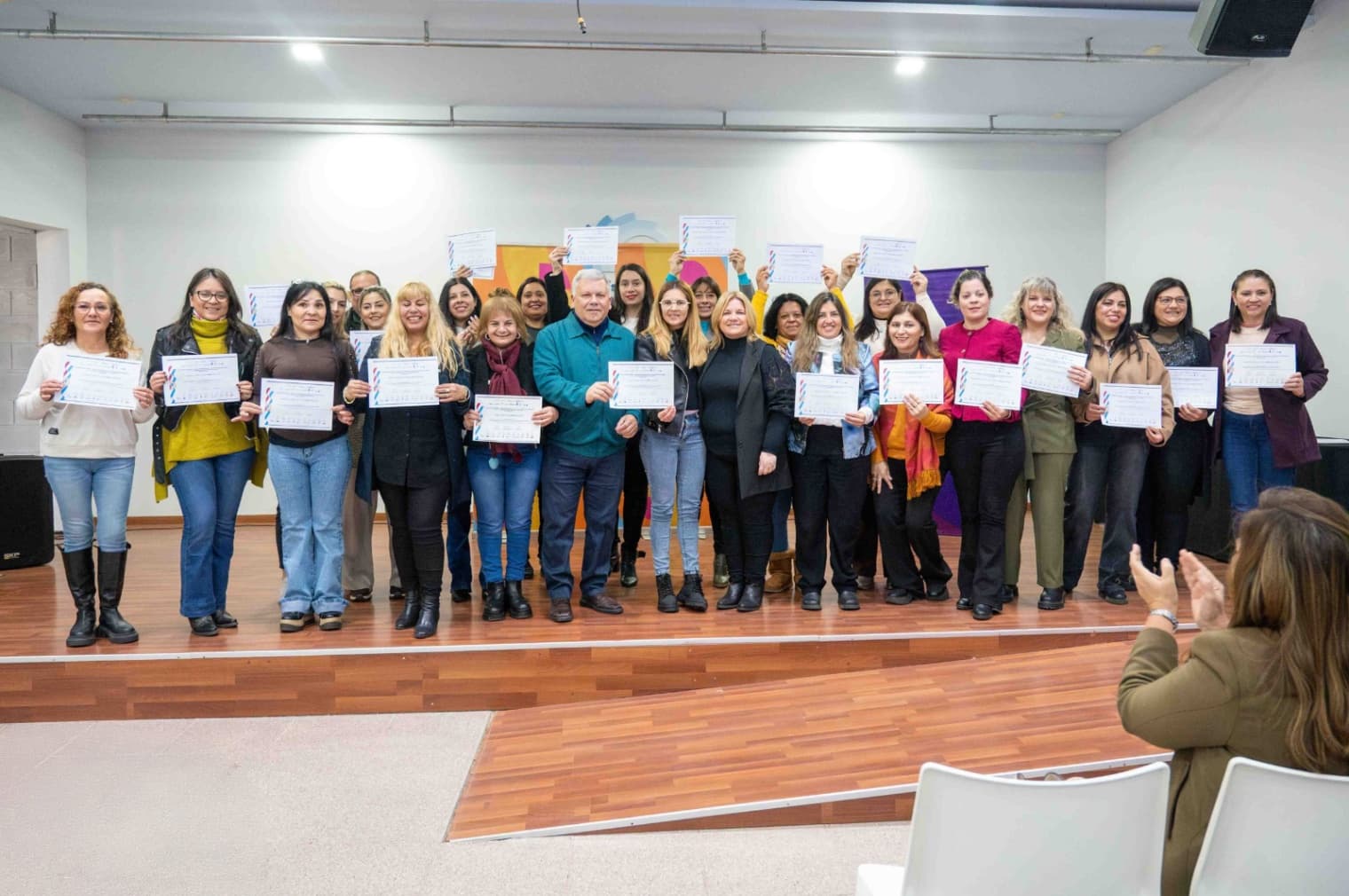 Arroyito: 47 mujeres recibieron su certificación en la Diplomatura Universitaria en Acompañantes Comunitarias contra la Violencia de Género